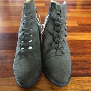 Dark Brown Heeled Booties